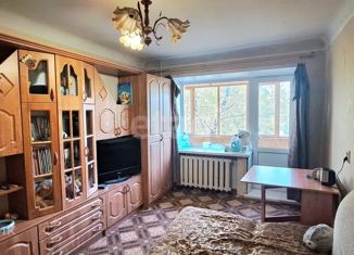 Продаю 3-ком. квартиру, 60 м2, Воронеж, Советский район, улица Героев Сибиряков, 105