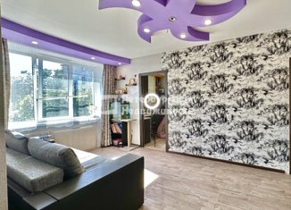 Продается двухкомнатная квартира, 42.8 м2, Кингисепп, Малая улица, 6