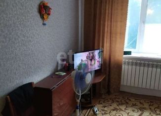 Продаю комнату, 14.3 м2, Барнаул, улица Эмилии Алексеевой, 60, Ленинский район