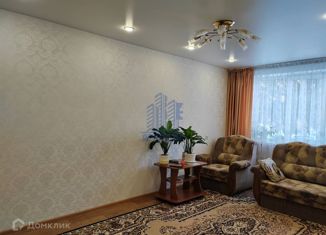Продаю 2-комнатную квартиру, 52.6 м2, Новочебоксарск, Зелёный бульвар, 10