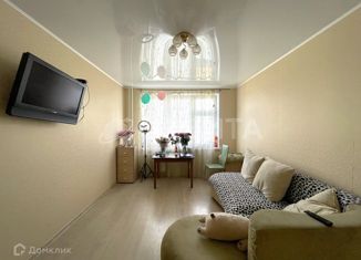Продается 1-комнатная квартира, 39 м2, Тюмень, улица Александра Протозанова, 16, Калининский округ
