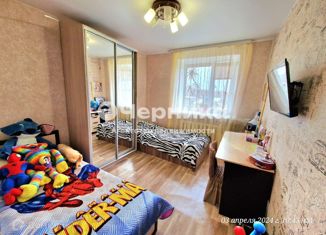 Продам 2-комнатную квартиру, 60.3 м2, Шахты, Аксайская улица, 2