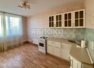 Продам 3-комнатную квартиру, 61 м2, Березники, ЖК Любимов, Прикамская улица, 9