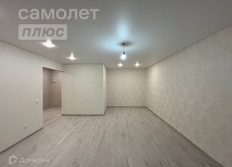 Продаю 1-ком. квартиру, 49 м2, село Засечное, Центральная улица, 11, ЖК Лукоморье