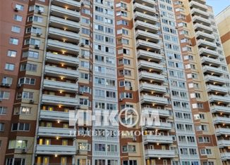 Продается 3-ком. квартира, 73 м2, Москва, улица Полины Осипенко, 4к2, метро Беговая