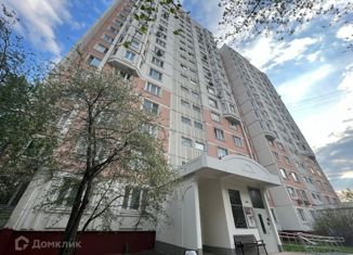 Продам 3-комнатную квартиру, 74.6 м2, Москва, Уваровский переулок, 5, район Митино