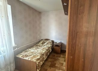 Сдача в аренду 2-ком. квартиры, 44 м2, станица Динская, Красная улица, 107