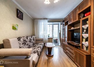 Продажа 3-комнатной квартиры, 56.8 м2, Санкт-Петербург, Гостилицкое шоссе, 21к1