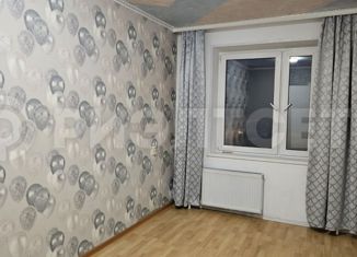 Продам двухкомнатную квартиру, 43.2 м2, поселок городского типа Мурмаши, улица Кутахова, 2