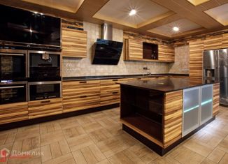 Продам 4-комнатную квартиру, 150 м2, Сестрорецк, Дубковское шоссе, 38