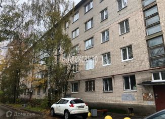 Продам 2-ком. квартиру, 44.4 м2, Красное Село, улица Спирина, 16к1