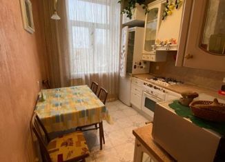 Сдам двухкомнатную квартиру, 65 м2, Москва, Армавирская улица, 8/23, Армавирская улица