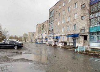 Продам 2-комнатную квартиру, 46.8 м2, поселок городского типа Солнечный, улица Геологов, 20