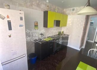 Продаю 2-комнатную квартиру, 60 м2, Иркутск, Братская улица, 7/10, ЖК Простор