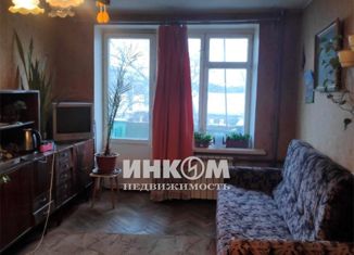 Продам трехкомнатную квартиру, 55 м2, Москва, улица Пилота Нестерова, 9, улица Пилота Нестерова