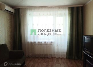 Продам 2-комнатную квартиру, 50.7 м2, посёлок городского типа Петра Дубрава, улица 60 лет Октября, 10