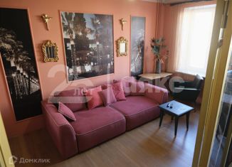 Продажа 2-комнатной квартиры, 61 м2, Смоленская область, улица Дзержинского, 7