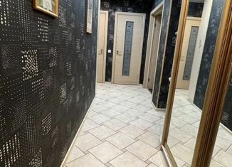 Продается 2-ком. квартира, 63.2 м2, Ярославль, проспект Фрунзе, 31, жилой район Сокол