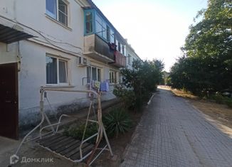 Продаю двухкомнатную квартиру, 50 м2, Крымск, улица 1 Мая, 22