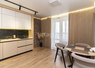 Продам 3-комнатную квартиру, 73 м2, Тюмень, улица Николая Никитина, 12, ЖК Квартал 1964