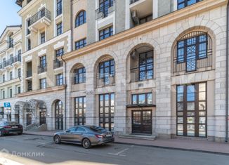 Продаю трехкомнатную квартиру, 119 м2, Москва, улица Фадеева, 4А, улица Фадеева