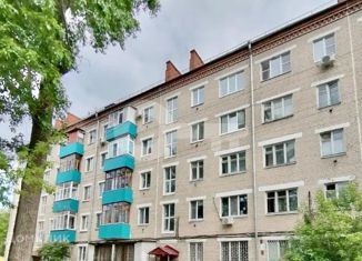 Продам 1-ком. квартиру, 30.3 м2, Казань, Октябрьская улица, 21А