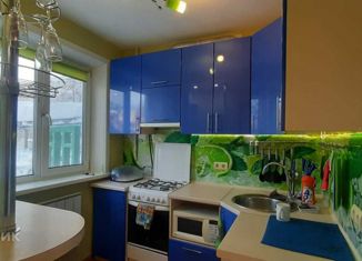 Продажа трехкомнатной квартиры, 61.5 м2, Артёмовский, улица Терешковой, 18