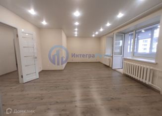 Продается 4-ком. квартира, 99.1 м2, Курган, улица Савельева, 58, жилой район Центральный