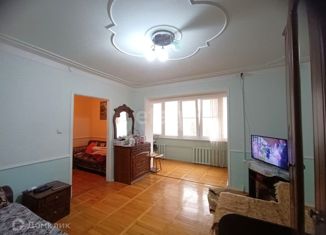 Продается 1-комнатная квартира, 39.7 м2, Нальчик, улица Тарчокова, 54Б, район Горная