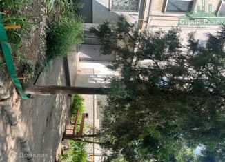 4-комнатная квартира на продажу, 61 м2, Керчь, улица Кирова, 77