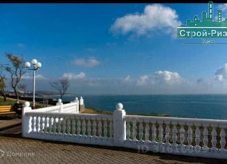 Продам 4-ком. квартиру, 61 м2, Керчь, Архитектурная улица, 8