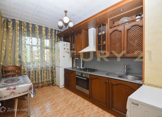 Продается четырехкомнатная квартира, 93 м2, Ульяновская область, улица Шигаева, 13