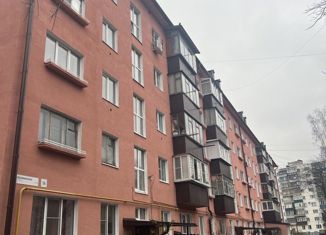 Продаю 3-комнатную квартиру, 42.1 м2, Курск, улица Дубровинского, 5А, Железнодорожный округ