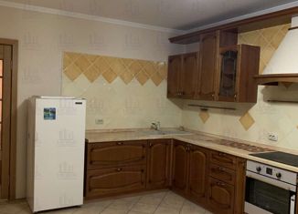 4-комнатная квартира в аренду, 125 м2, Казань, улица Заря, 6, Советский район