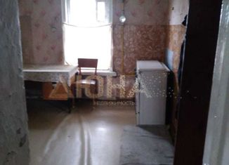 Продается 3-комнатная квартира, 45 м2, Костромская область, Краснооктябрьская улица, 18