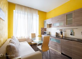 Продаю однокомнатную квартиру, 42.8 м2, Санкт-Петербург, улица Типанова, 27/39, метро Московская