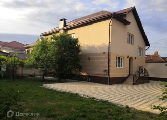 Дом на продажу, 350 м2, Нальчик, улица Чкалова, район Центр