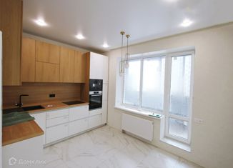 Продается 3-комнатная квартира, 90.3 м2, Краснодар, улица имени Сергея Есенина, 108/2, Музыкальный микрорайон