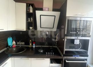 Продам 2-ком. квартиру, 45 м2, Москва, улица Ляпидевского, 10к2, улица Ляпидевского