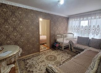 Продаю двухкомнатную квартиру, 40 м2, Карачаево-Черкесия, улица Доватора, 80