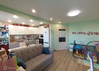 Продам трехкомнатную квартиру, 63.4 м2, Екатеринбург, улица Сыромолотова, 17, ЖК Молодёжный