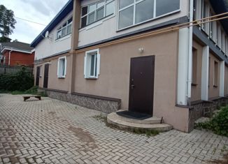 Продаю дом, 97 м2, село Тарловка, улица Радищева, 4Б