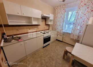 Продается двухкомнатная квартира, 51.6 м2, Москва, улица Амундсена, 7, улица Амундсена