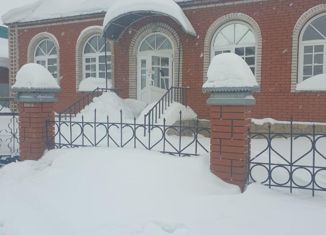 Продаю дом, 170 м2, поселок городского типа Приютово, Первомайская улица, 32