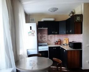 Продажа 2-комнатной квартиры, 42.5 м2, деревня Кузнечиха, улица Нефтяников, 2