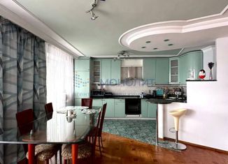 Продаю 5-комнатную квартиру, 145 м2, Чебоксары, улица Пирогова, 4к1, Московский район