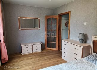 Продажа 2-ком. квартиры, 52.6 м2, Новокузнецк, проспект Авиаторов, 98