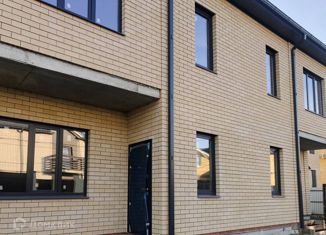 Продажа таунхауса, 98 м2, посёлок городского типа Яблоновский, улица Чапаева