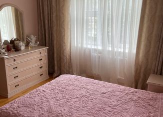 Продажа четырехкомнатной квартиры, 115 м2, Ставрополь, улица Михаила Морозова, 38, микрорайон № 1