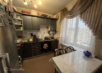 Продается 3-ком. квартира, 73 м2, поселок Бугры, Школьная улица, 3